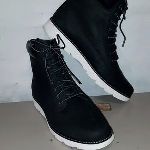 SOLD on a different selling platform! Womens Tim's